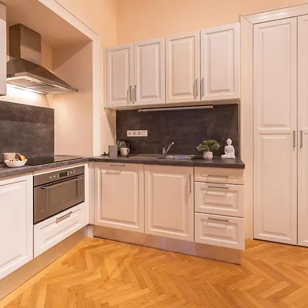 Matilda Luxury Apartment *